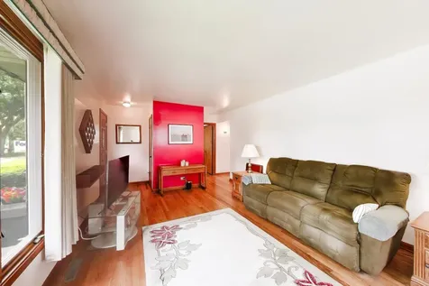 336 West Fremont Avenue Elmhurst IL 60126