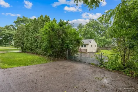 9011 West Sunset Drive Wonder Lake IL 60097