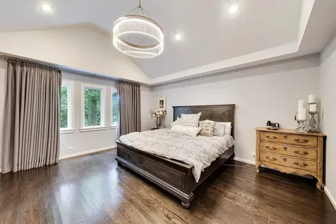 395 Cedar Avenue Highland Park IL 60035