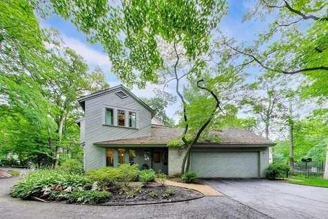 395 Cedar Avenue Highland Park IL 60035