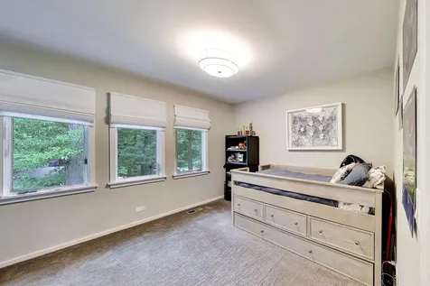 395 Cedar Avenue Highland Park IL 60035