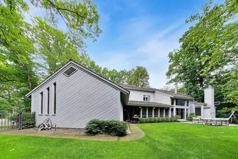 395 Cedar Avenue Highland Park IL 60035