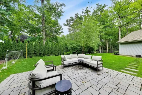 395 Cedar Avenue Highland Park IL 60035