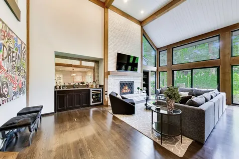 395 Cedar Avenue Highland Park IL 60035