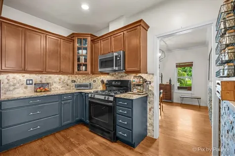 151 Center Street Crystal Lake IL 60014