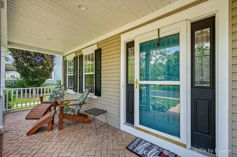 151 Center Street Crystal Lake IL 60014