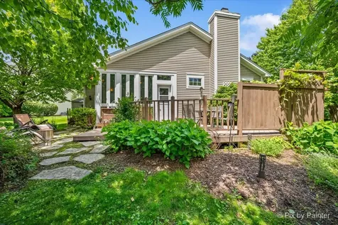 151 Center Street Crystal Lake IL 60014