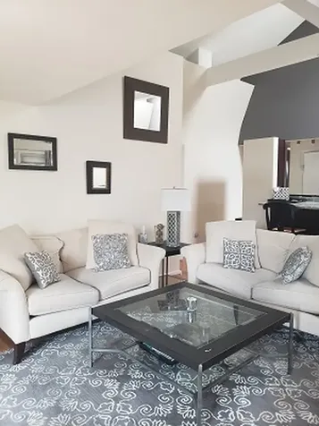 1653 North Halsted Street Chicago IL 60614