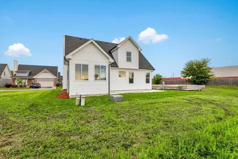 2080 Waters Edge Drive Minooka IL 60447