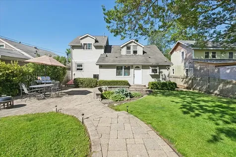42515 North Forest Lane Antioch IL 60002