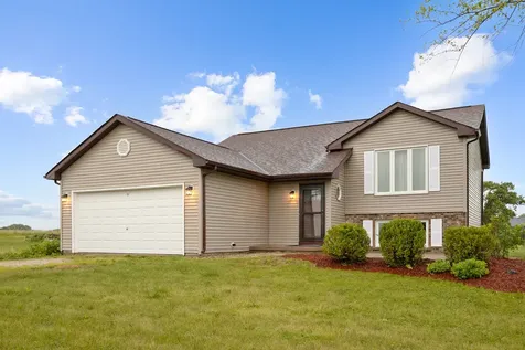 3765 North Il State Route 71 Sheridan IL 60551