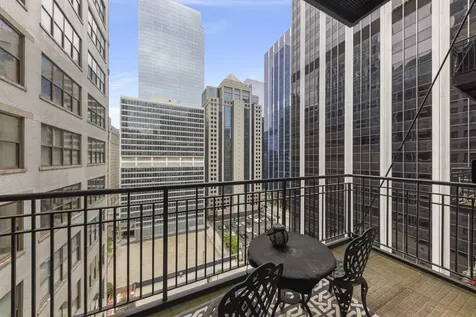 212 West Washington Avenue Chicago IL 60606