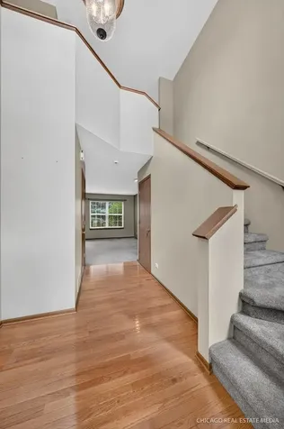 738 Silk Oak Lane Crystal Lake IL 60014