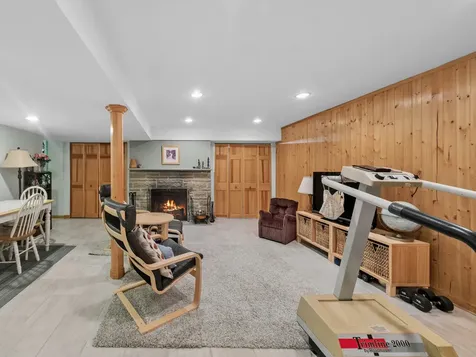 819 South Beverly Lane Arlington Heights IL 60005