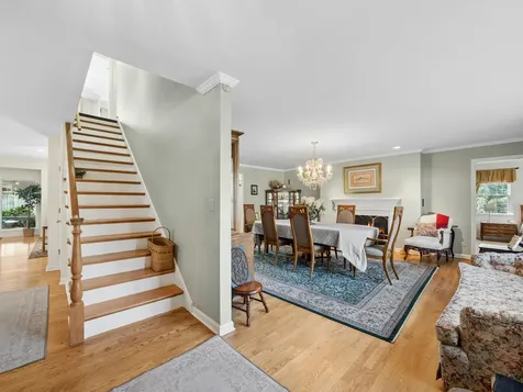 819 South Beverly Lane Arlington Heights IL 60005