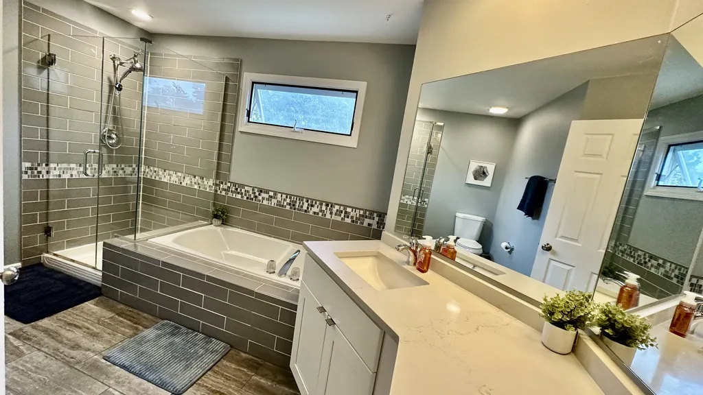 1598 Lois Ann Lane Naperville IL 60563
