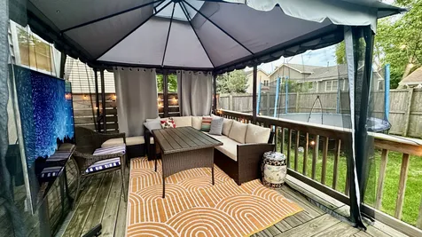 1598 Lois Ann Lane Naperville IL 60563