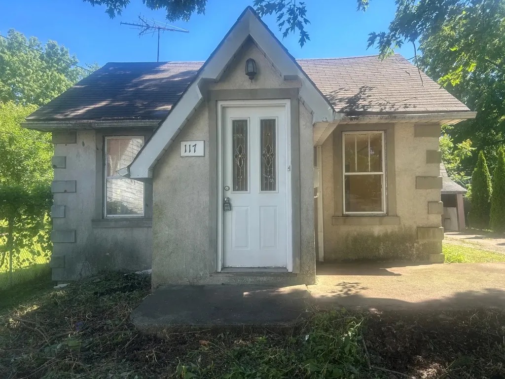 117 East Quincy Street Westmont IL 60559