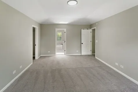 600 Brookstone Road Grayslake IL 60030