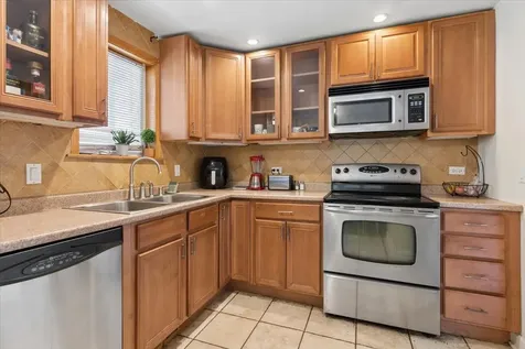2625 Westbrook Drive Franklin Park IL 60131