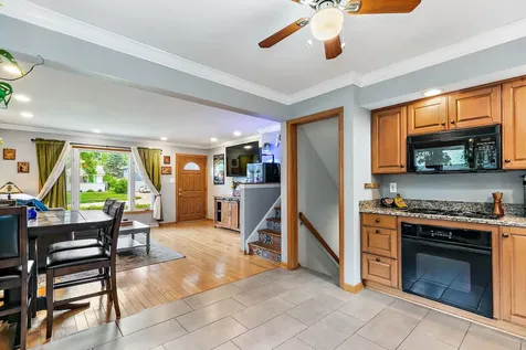 117 South Erie Street Wheaton IL 60187