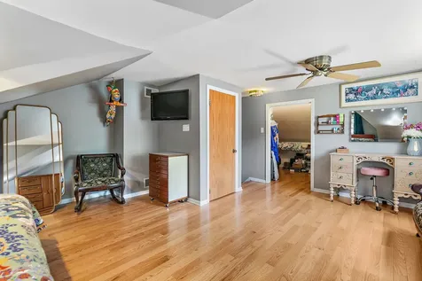 117 South Erie Street Wheaton IL 60187