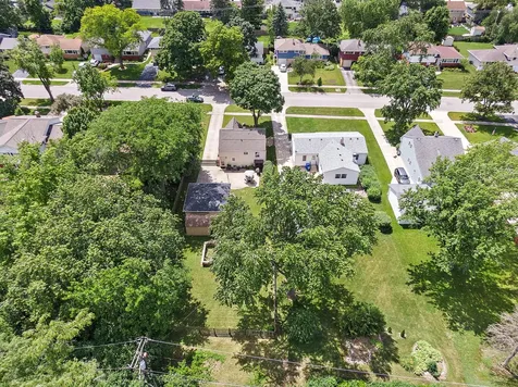 117 South Erie Street Wheaton IL 60187