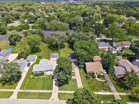 117 South Erie Street Wheaton IL 60187
