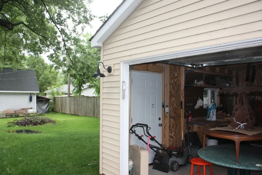 25057 West Petite Avenue Antioch IL 60002