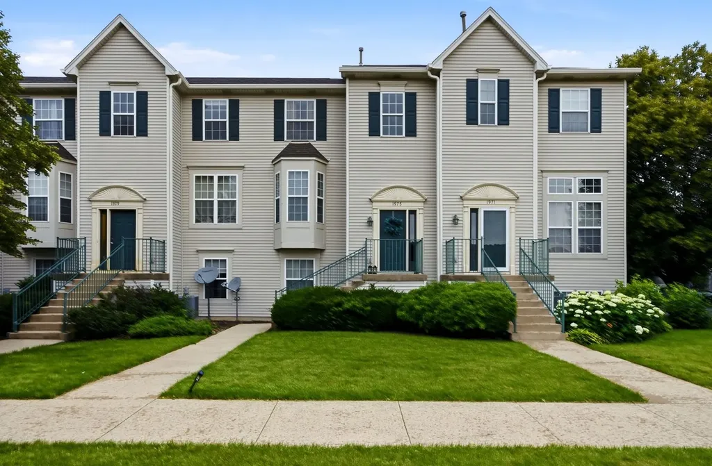 1975 Grandview Place Montgomery IL 60538