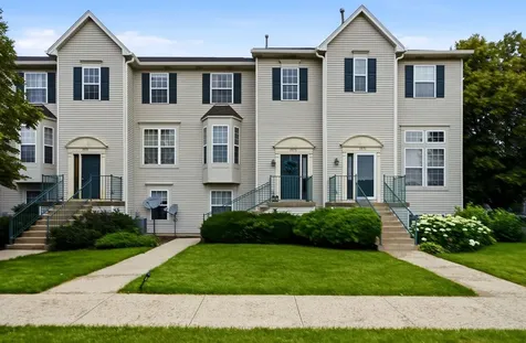 1975 Grandview Place Montgomery IL 60538