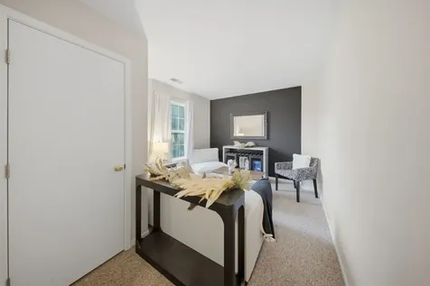 1975 Grandview Place Montgomery IL 60538