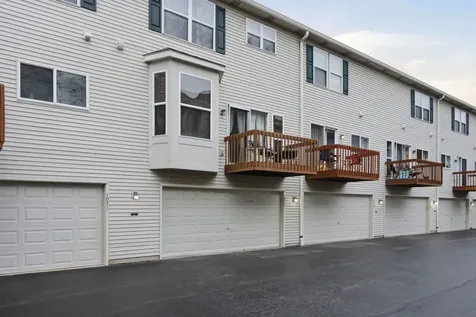 1975 Grandview Place Montgomery IL 60538