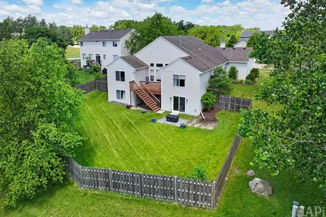 1955 West Overlook Court Round Lake IL 60073