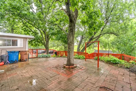 442 West Auburn Lane Crete IL 60417