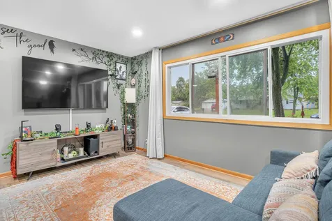 442 West Auburn Lane Crete IL 60417