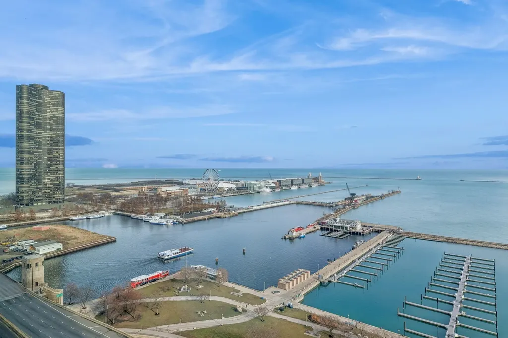 211 North Harbor Drive Chicago IL 60601