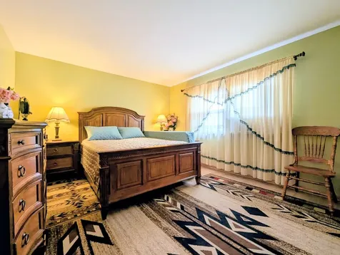 4229 North Keystone Avenue Chicago IL 60641