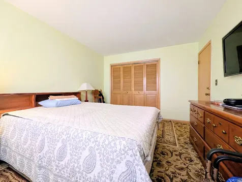 4229 North Keystone Avenue Chicago IL 60641
