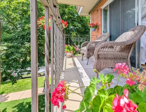 4229 North Keystone Avenue Chicago IL 60641