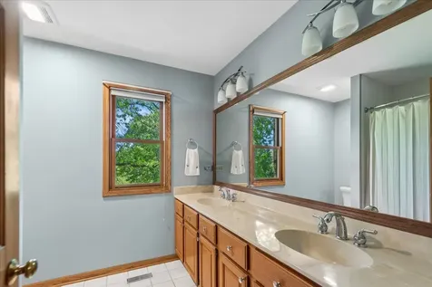 14 James Drive Hawthorn Woods IL 60047
