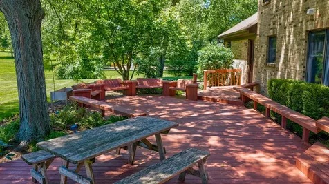 14 James Drive Hawthorn Woods IL 60047