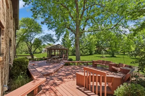 14 James Drive Hawthorn Woods IL 60047