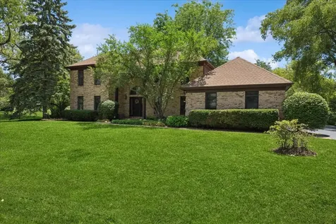 14 James Drive Hawthorn Woods IL 60047