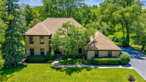 14 James Drive Hawthorn Woods IL 60047