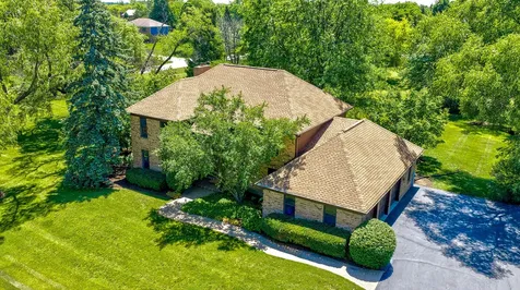 14 James Drive Hawthorn Woods IL 60047
