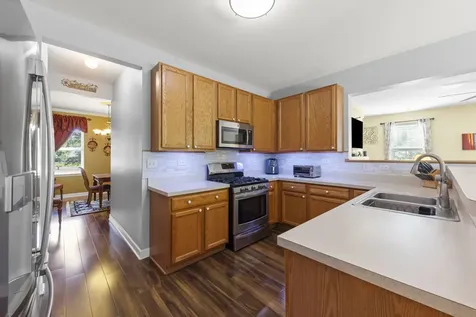 200 Brompton Court Oswego IL 60543
