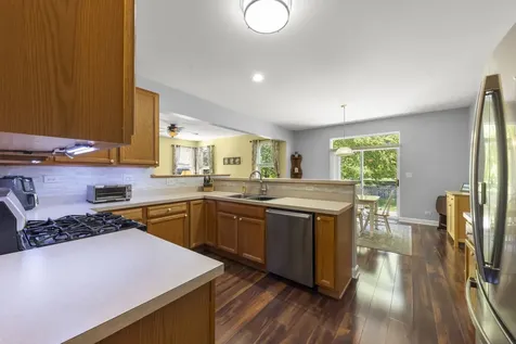 200 Brompton Court Oswego IL 60543