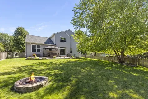 200 Brompton Court Oswego IL 60543