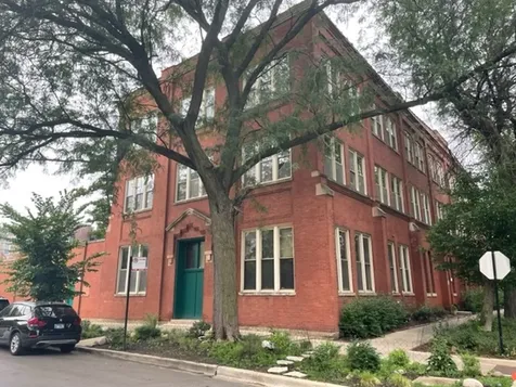 2510 North Wayne Avenue Chicago IL 60614